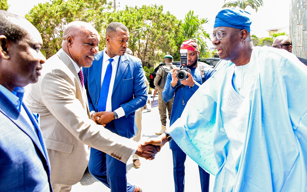 DON’T GAG THE MEDIA, SANWO-OLU TELLS POLITICIANS, PUBLIC OFFICERS